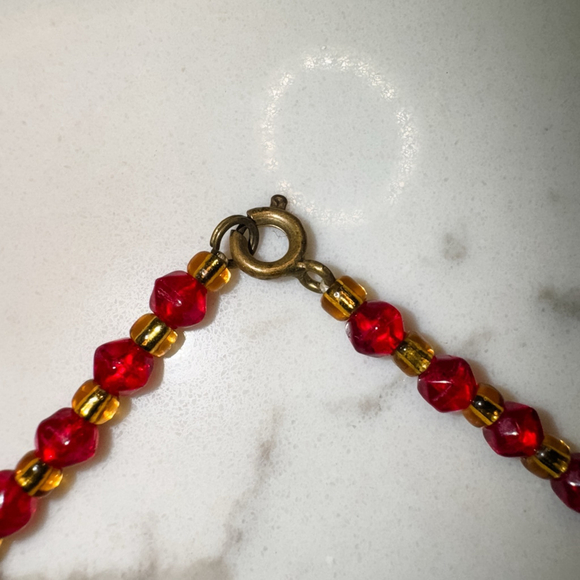 VINTAGE ART DECO CZECH RED GLASS BEAD NECKLACE - Picture 6 of 6